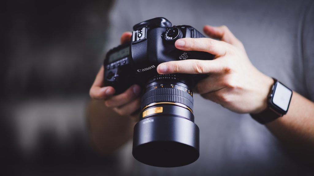 What Is a DSLR Camera Used For? ShutterRelease