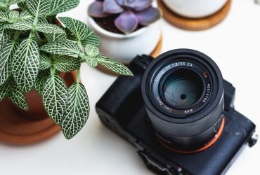 Why is a DSLR Camera Better Than a Phone